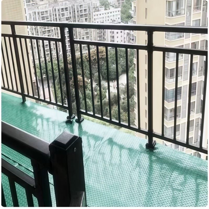 Connecting Corridor Railings best